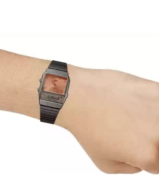 CASIO-AQ-800ECGG-4ADF-wrist
