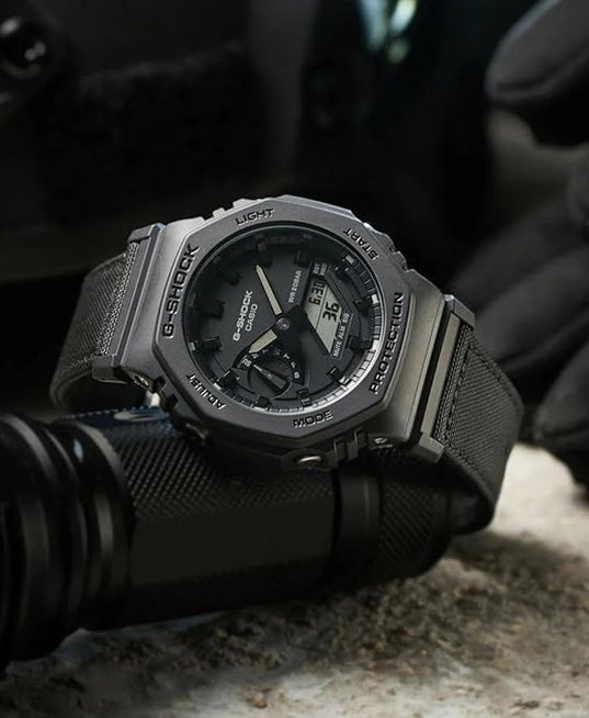 GA-2100BCE-1AER lifestyle