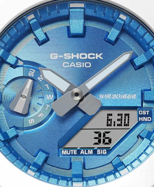 GA-2100WS-7AER close up display view
