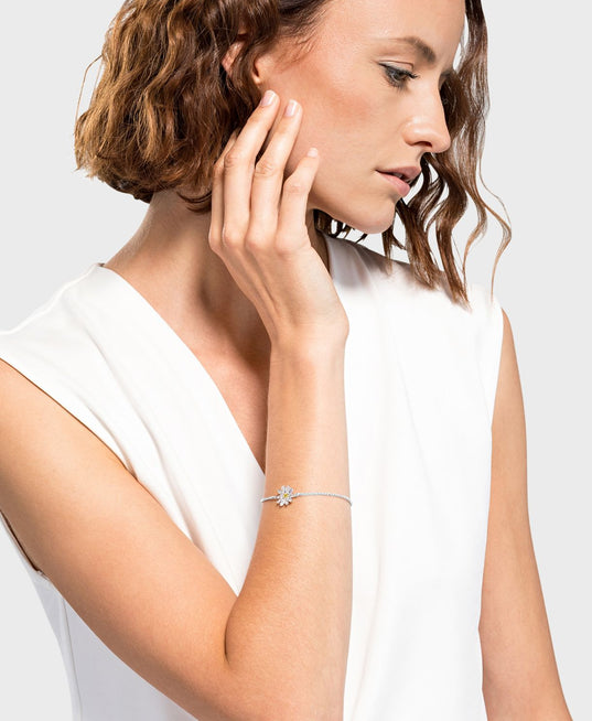 SWAROVSKI Remix Flower Strand White Bracelet - L Size #5535299