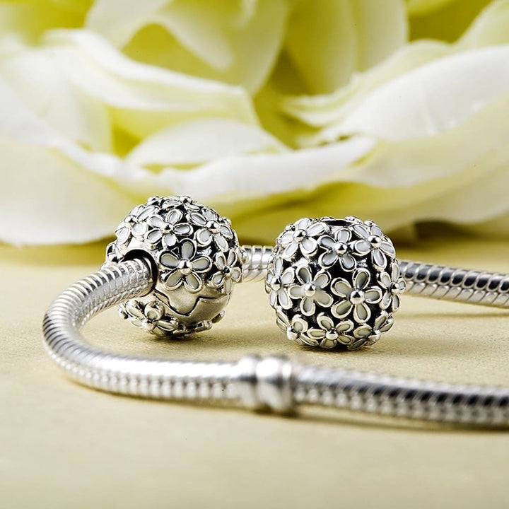 Pandora Darling Daisy Meadow Clip 791494EN12 - Floral Charm - View 3