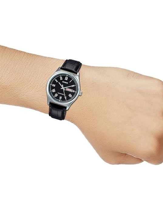 casio MTP-V006L-1BUDF on arm
