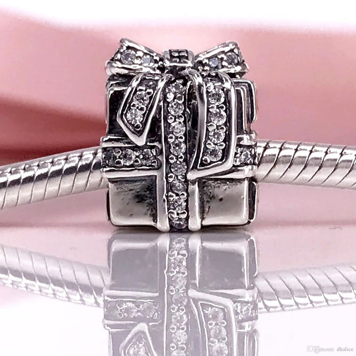 Pandora Sparkling Present Charm 791400CZ - View 2