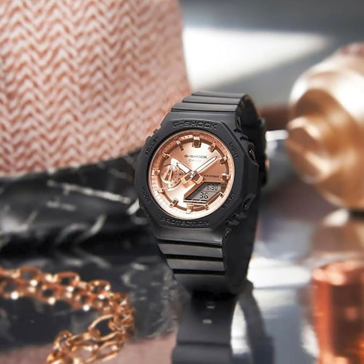 Casio G-Shock GMA-S2100MD-1AER: Rose Gold Accents for the Modern Woman - View 5