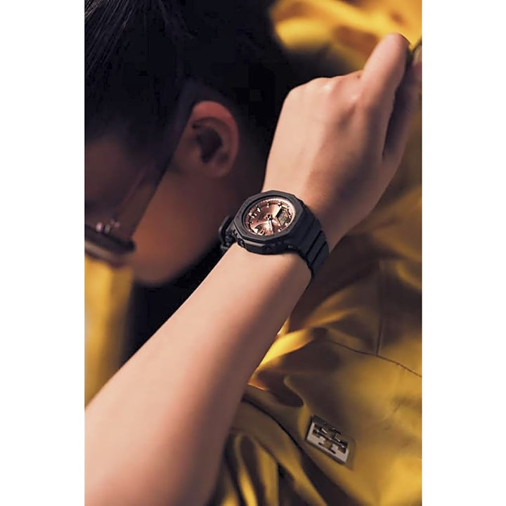 Casio G-Shock GMA-S2100MD-1AER: Rose Gold Accents for the Modern Woman - View 6