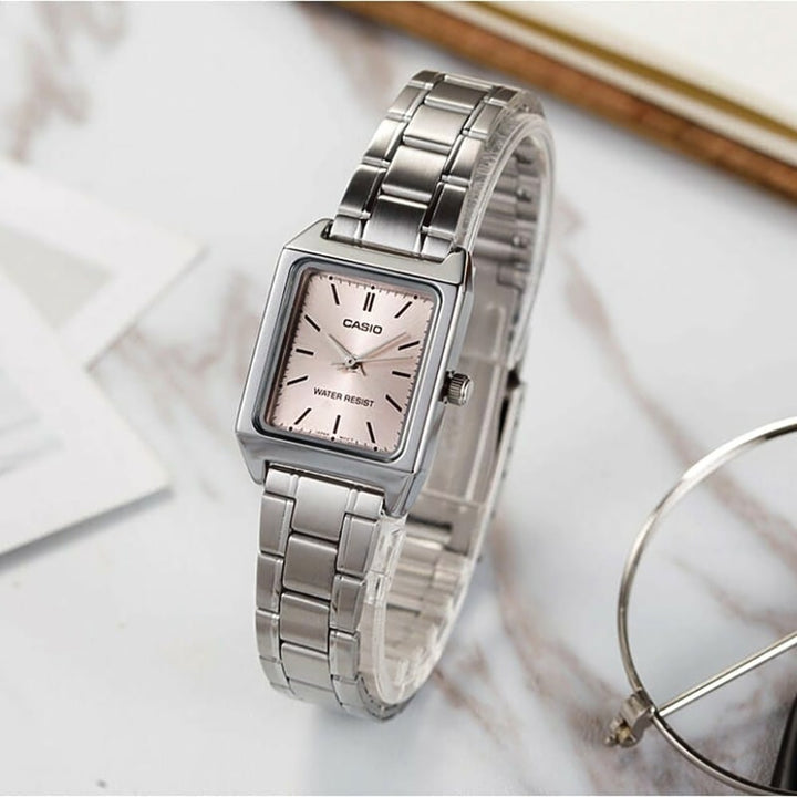 Casio LTP-V007D-4EUDF Women's Silver and Pink Watch - View 3