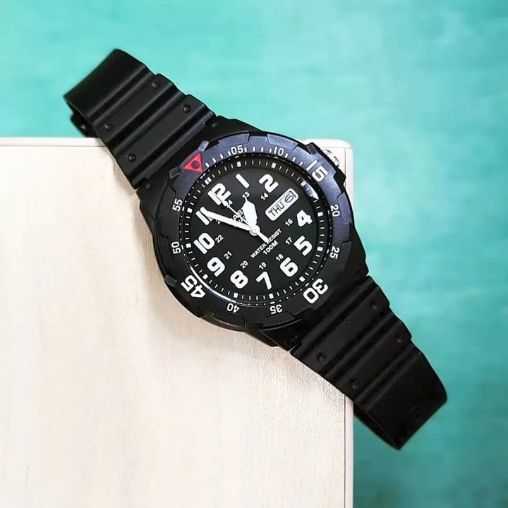 Casio Dive Series MRW-200H-1BVDF Sport Watch - View 3