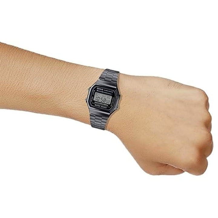Casio Vintage A168WGG-1ADF Unisex Digital Watch - View 3