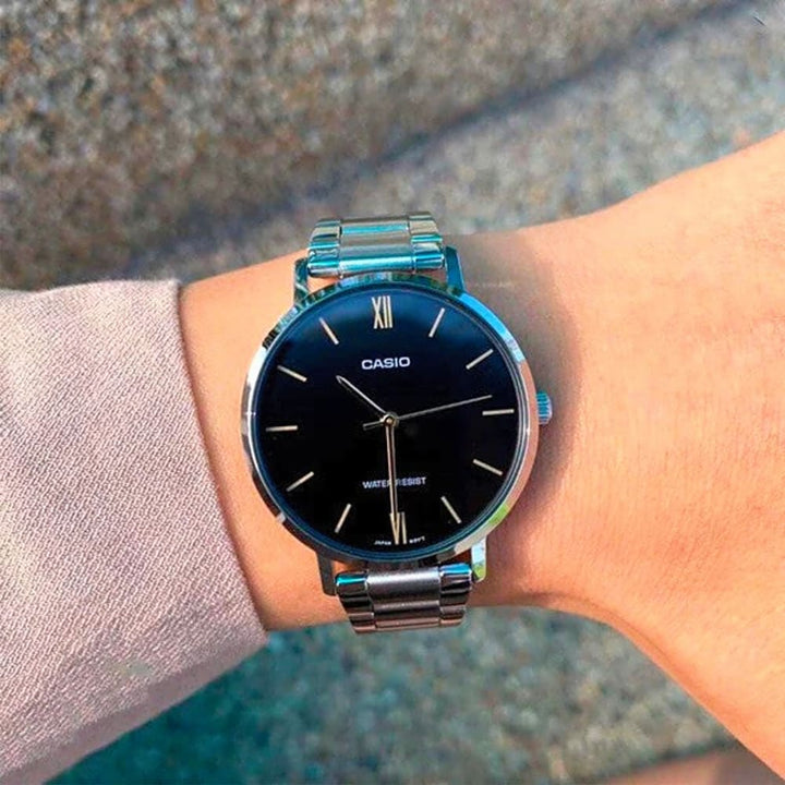 Casio MTP-VT01D-1BUDF Men's Minimalist Stainless Steel Watch - View 3