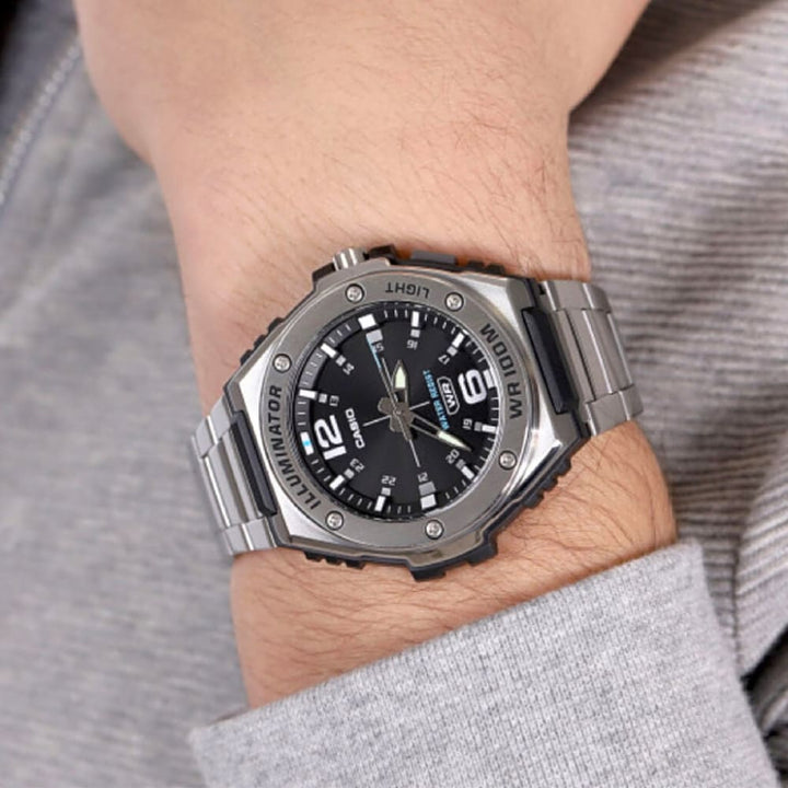Casio Standard MWA-100HD-1AVEF Modern Silver Watch - View 4